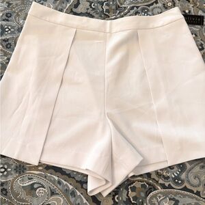 Alice + Olivia White Women's Shorts